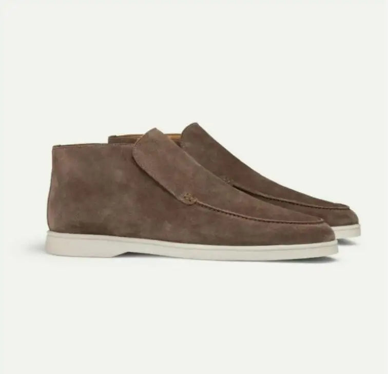 The Veneto Suede Chukka