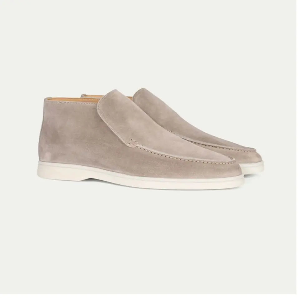 The Veneto Suede Chukka